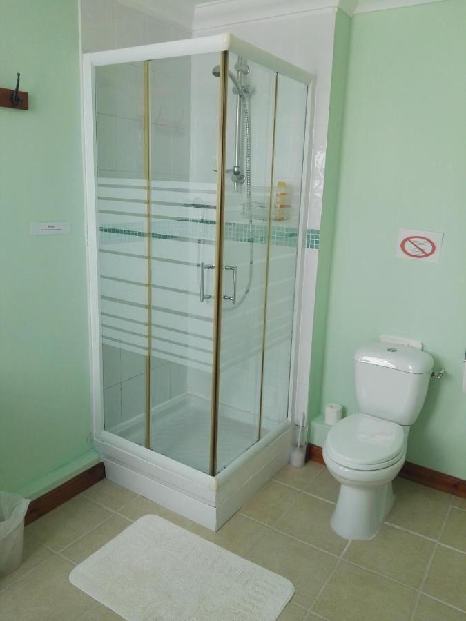 Le Chene Vert Millac  Bagian luar foto